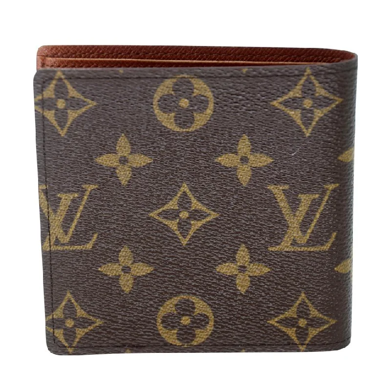 Small - sized Louis Vuitton Pochette Metis bags for a compact carryLouis Vuitton Monogram Canvas Leather LV Marco Bifold Wallet LV-0813N-0004