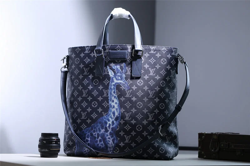 Louis Vuitton backpacks with a multi - pocket organization for functionalityFranco Shops - Louis Vuittons  - 9838