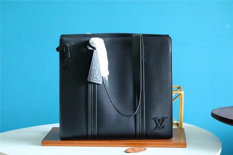 Louis Vuitton backpacks with a padded laptop compartment for travelFranco Shops - Louis Vuittons  - 9821