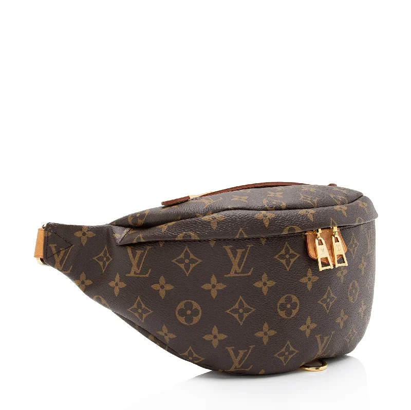 Louis Vuitton crossbody bags with adjustable shoulder straps for comfortLouis Vuitton Monogram Canvas Bumbag (SHF-NGDAHd)