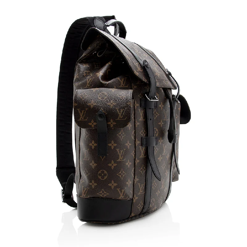 Louis Vuitton bags with a magnetic snap closure for easy accessLouis Vuitton Monogram Canvas Macassar Christopher PM Backpack (SHF-21370)