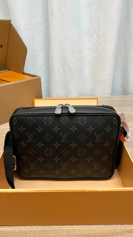 Louis Vuitton crossbody bags with a keychain holder for practicalityFranco Shops - Louis Vuittons  - 15843