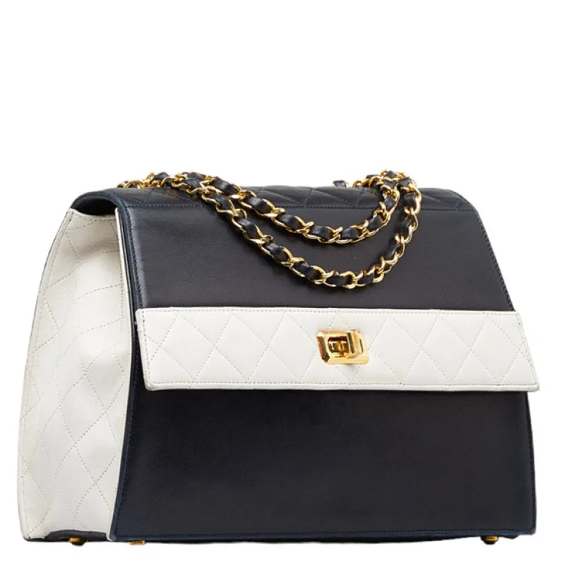 Chanel Classic Flap Bag for Evening PartyCHANEL matelasse bicolor chain shoulder bag navy white lambskin ladies