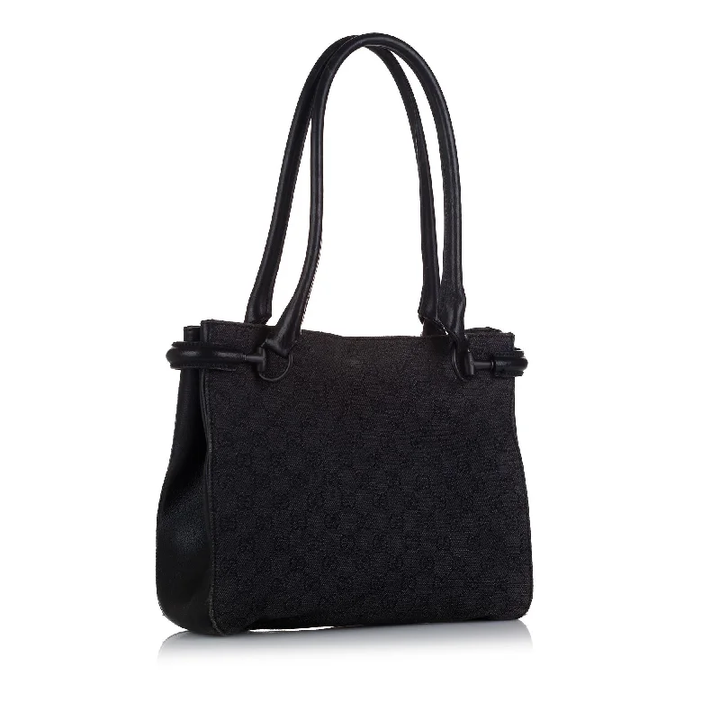 Gucci tote bags for women with a spacious interiorGucci GG Canvas Tote Bag (35666)