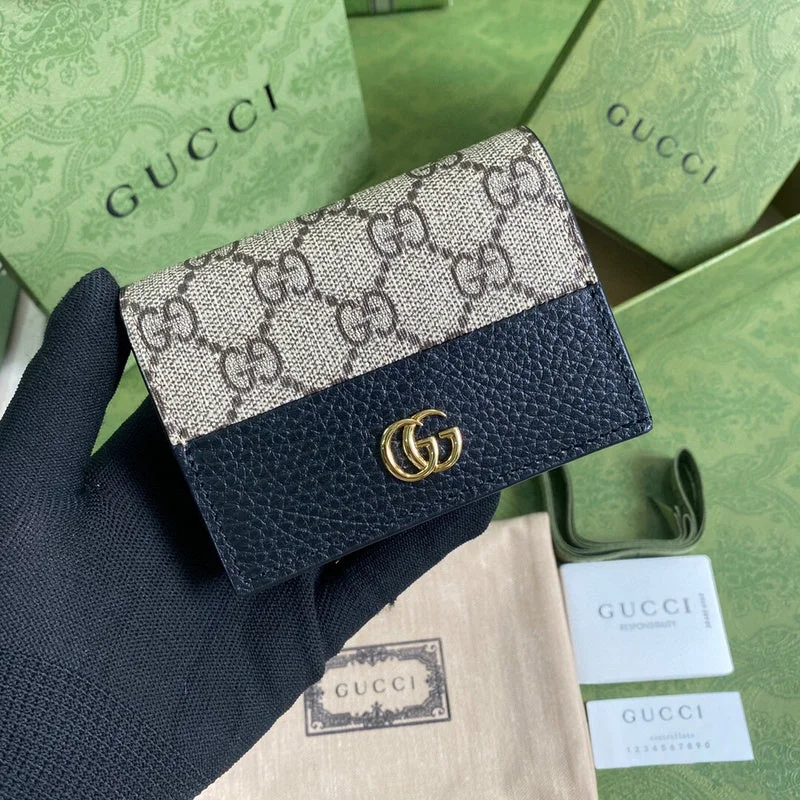 Gucci handbags for women with a metal - framed claspBC - GUCCI BAGS - 2332