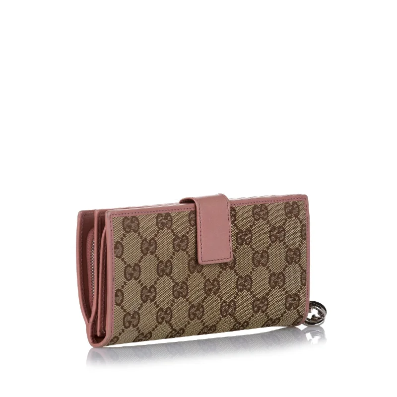 Gucci handbags for women with a patent - leather finishGucci GG Canvas Wallet (34621)