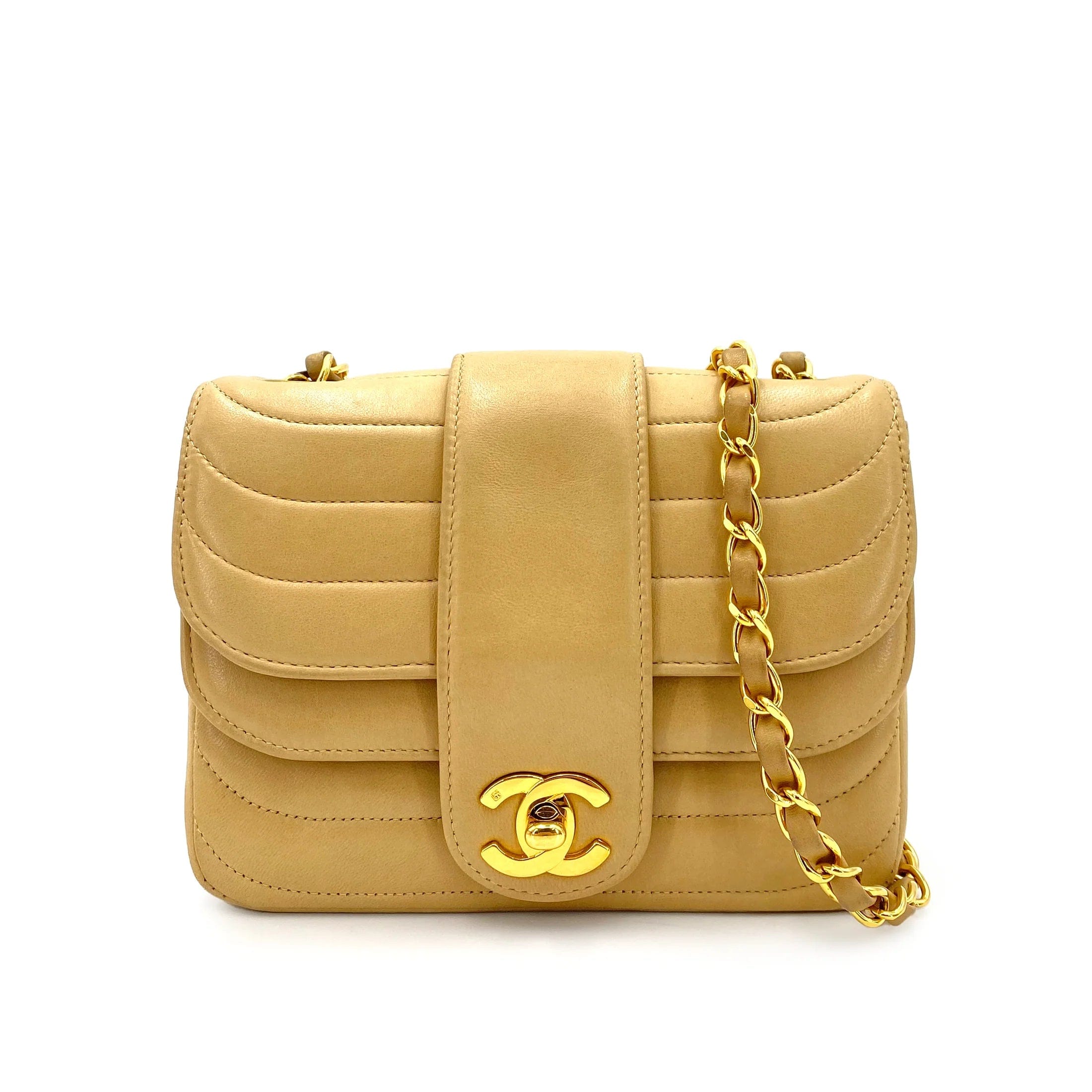 Chanel Designer Handbag with Unique DesignCHANEL VINTAGE MINI MADEMOISELLE CHAIN SHOULDER BAG DXBS0096