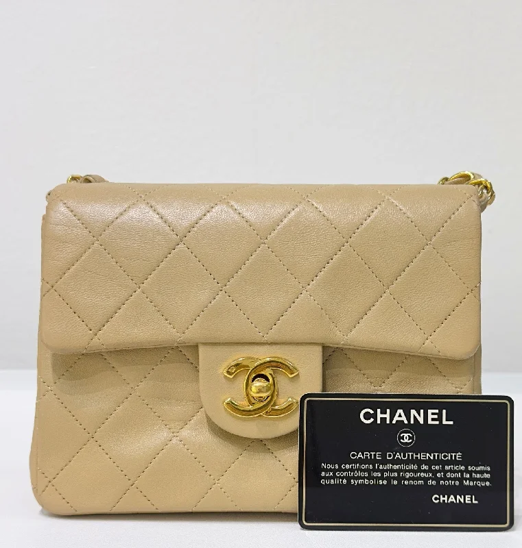 Chanel Lightweight Handbag for Daily ErrandsChanel Mini Square Vintage Lambskin Chain Shoulder Bag Beige