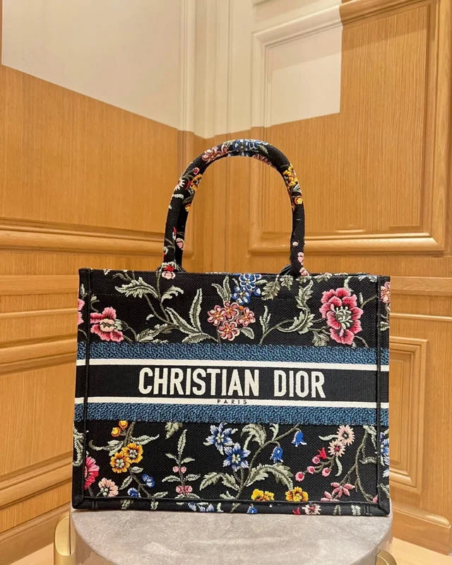 Christian Dior bags with a side - pocket for holding a water bottleDior Bag