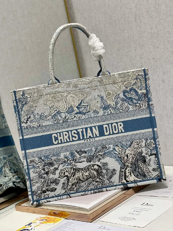 Christian Dior bags with a quilted pattern and gold - toned hardwareChristian Dior Large Book Tote Bag Blue