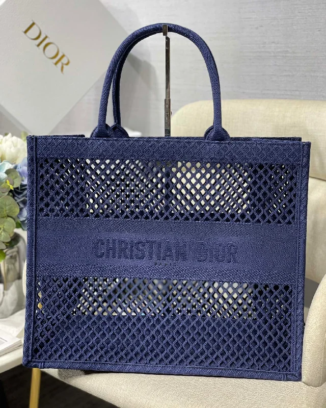 Christian Dior handbags with a removable shoulder strap for versatilityChristian Dior Large Book Tote Blue, For Women