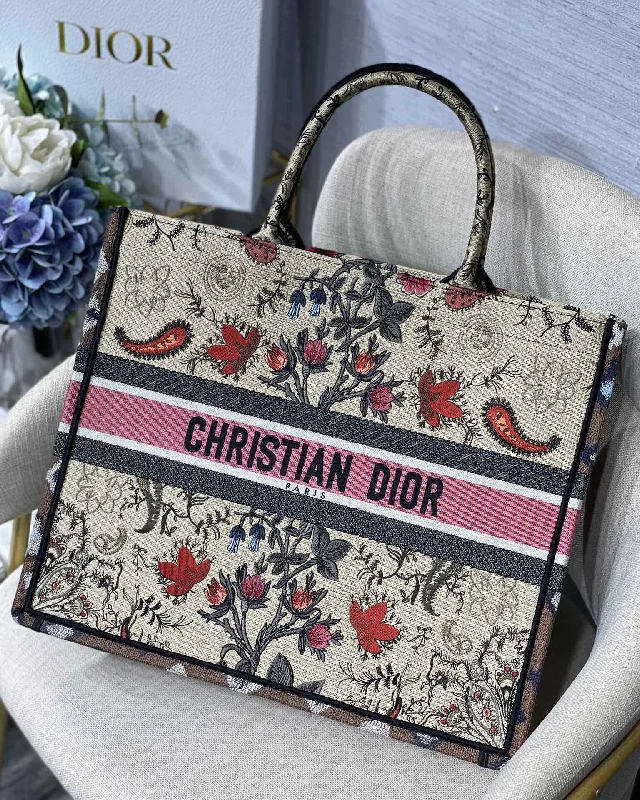 High - fashion Christian Dior bags with a geometric patternChristian Dior Large Book Tote