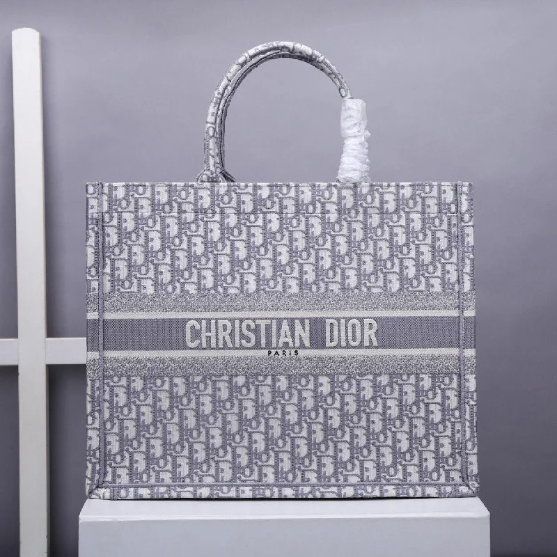 Trendsetting Christian Dior crossbody bags with a colorful strapChristian Dior Large Book Tote Gray, For Women,