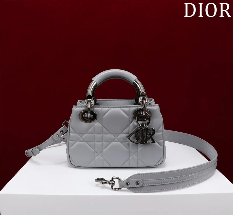 Christian Dior bags with a detachable coin purse insidemakbags - Dior Bags - 1021