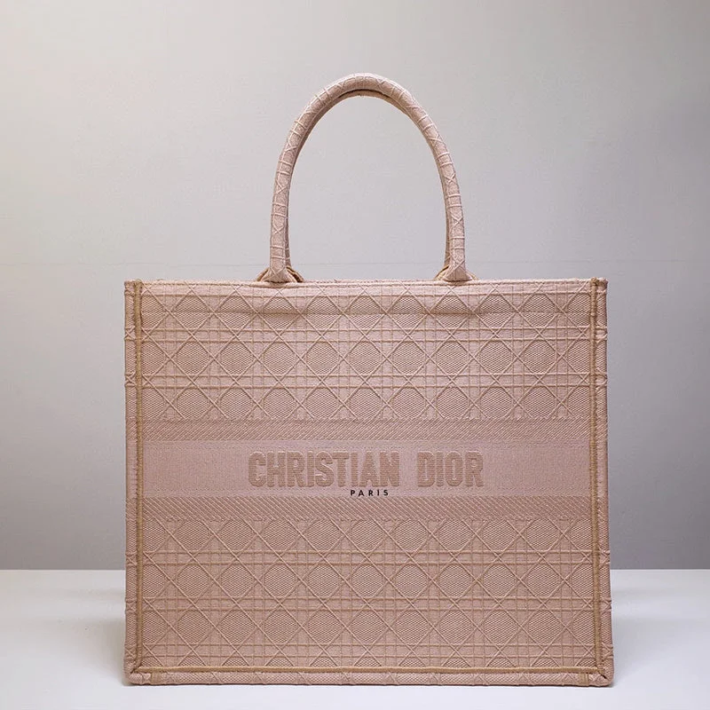 Christian Dior handbags with a snap - button closure and a decorative bucklemakbags - Dior Bags - 111