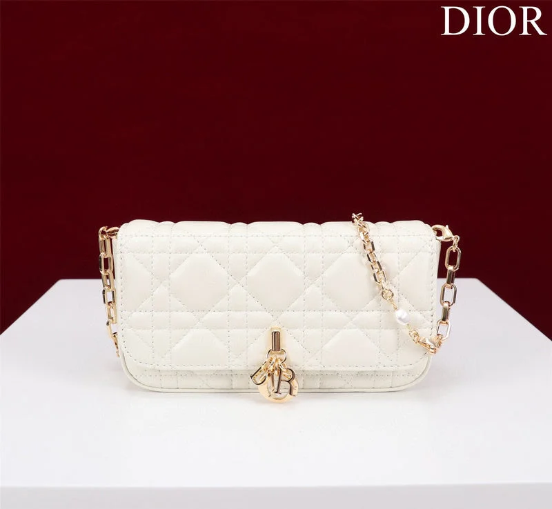 Christian Dior handbags with a detachable mirror for on - the - go touch - upsWF - Dior Bags - 1251